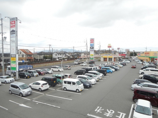 三木志染　サンテプラザ