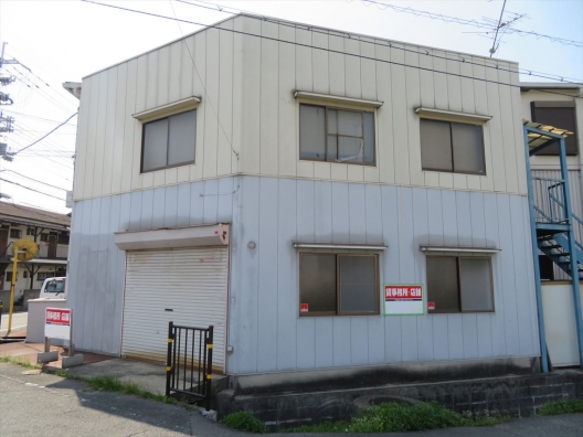 伊丹東　伊丹空港至近　元営業所　１Ｆ　貸店舗・事務所