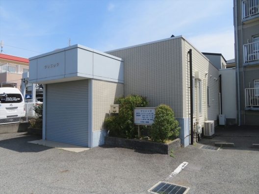 垂水桃山台　ＲＣ造2階一戸建　クリニック　居抜き店舗付住宅