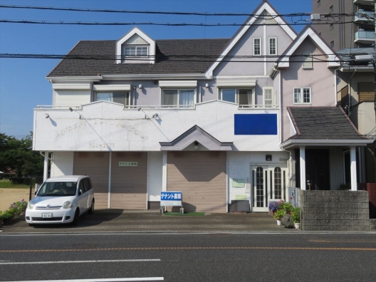 加古川西　国道2号沿い　元インテリア用品店　貸店舗・事務所