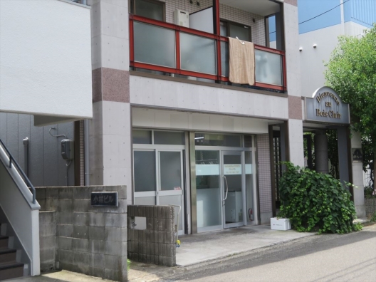 岩屋　元営業所　事務所仕様　１Ｆ　貸店舗・事務所