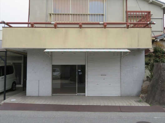 三木志染　駅近　元営業所　１Ｆ　貸店舗・事務所