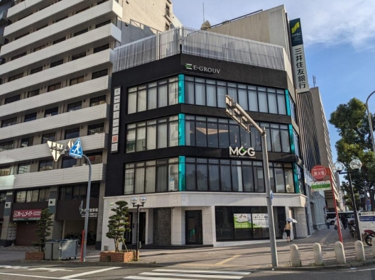 ＪＲ神戸　楠公前角地ビル　１Ｆ　貸店舗