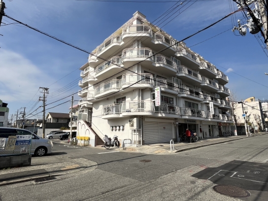 青木　分譲マンション　事務所仕様　１Ｆ　貸店舗・事務所