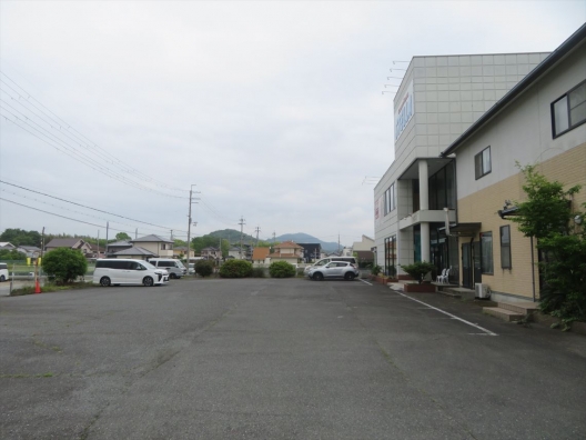 太子西　北西角地　鉄骨2階建　貸店舗・事務所