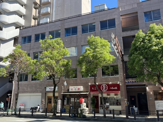 阪急伊丹　スケルトン（元精肉店）　１Ｆ・２Ｆ　貸店舗