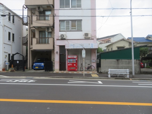 県庁前　山麓線　元営業所　１Ｆ　貸店舗・事務所