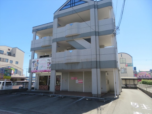 広畑　スケルトン（元弁当屋）　１Ｆ　貸店舗