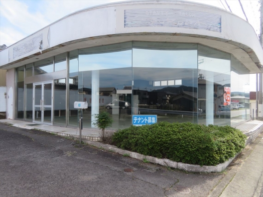 香寺　国道312号　元中古車販売店　貸店舗