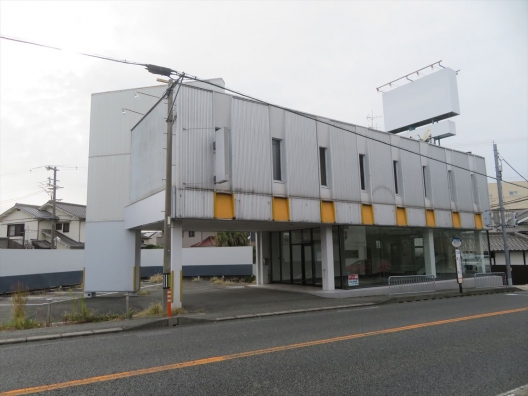 池田市　石橋阪大前　国道176号　元携帯ショップ　貸店舗