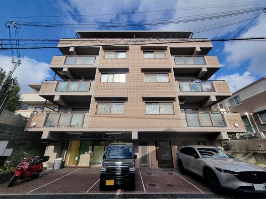 阪急御影　住宅地　事務所仕様　１Ｆ・２Ｆ　貸店舗・事務所