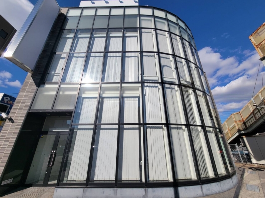 阪神西宮　札場筋交差点角地　１棟貸し　貸店舗・事務所