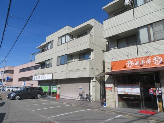 逆瀬川　宝塚郵便局隣接　スケルトン（元弁当屋）　１Ｆ　貸店舗