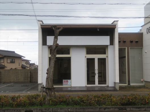 東加古川　スケルトン（元無人販売店）　１Ｆ　貸店舗