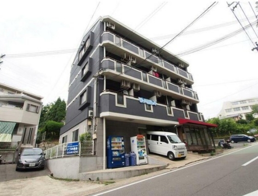 長田丸山　敷金０円＆礼金０円　元洋菓子店　１Ｆ　貸店舗