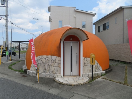 英賀保　個性的なドーム型の物件　貸店舗・事務所