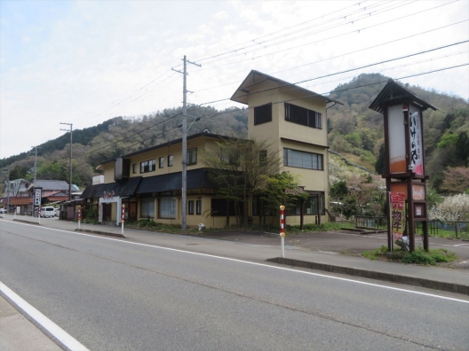養父上野　国道９号沿い　仕出し料理店　居抜き店舗