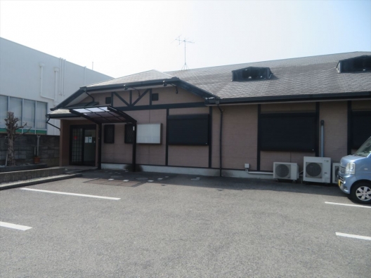 高石市　高石富木　ＪＲ富木駅前　元クリニック　貸店舗