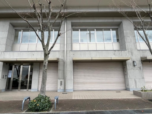 西代　県道21号　兵庫県立文化体育館前　１Ｆ　貸店舗・事務所