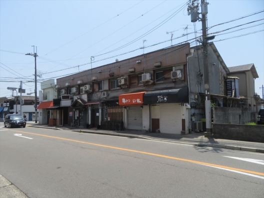 伊丹北　県道331号　１Ｆ　お好み焼き屋　居抜き店舗