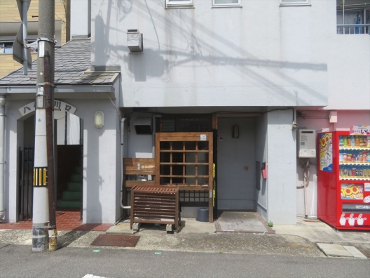 垂水駅北　駅徒歩圏　住宅街の立地　居酒屋　居抜き店舗