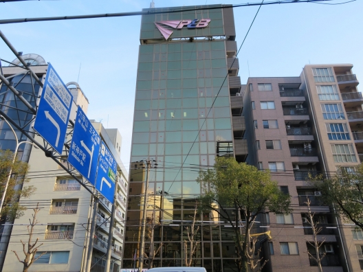 三宮　山手幹線沿い　高級感ある内装有り　貸店舗・事務所