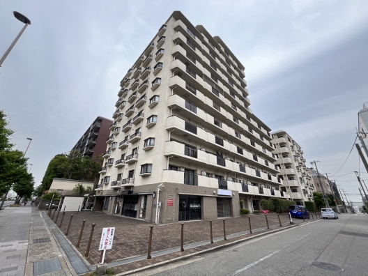 打出　国道2号沿いのマンション　事務所仕様の内装有り