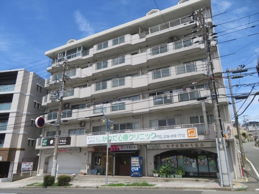 朝霧　駅近のバス道沿い　事務所仕様　１Ｆ　貸店舗・事務所