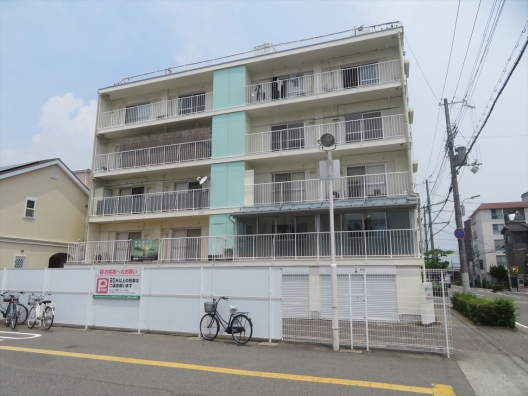 西宮北口　西宮ガーデンズすぐ　事務所仕様　貸店舗・事務所