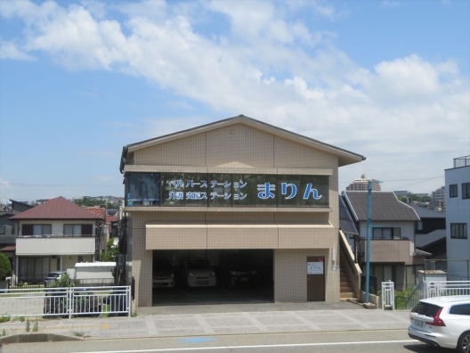 大蔵谷　大蔵海岸前　車庫3台付　事務所仕様　貸店舗・事務所