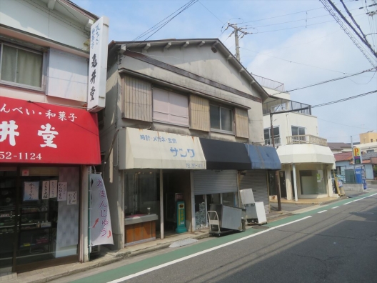 滝の茶屋　スーパー三杉屋の前　敷金0円＆礼金0円　飲食店可