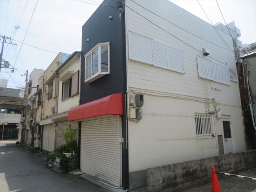 明石駅北　15坪　貸倉庫・事務所