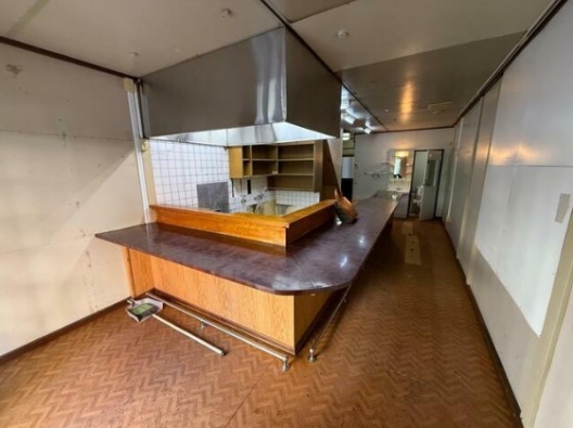 六甲道　軽量鉄骨2階一戸建　居酒屋　居抜き店舗付住宅