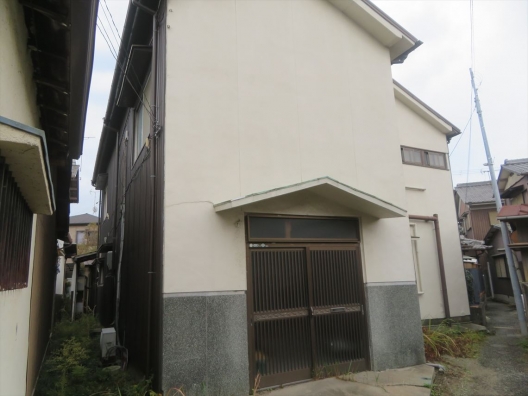 荒井　住宅街の立地　元旅館　木造2階一戸建