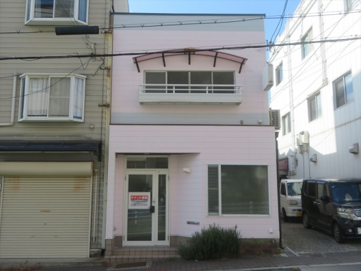 東須磨　駅前の立地　元歯科医院　１Ｆ　貸店舗