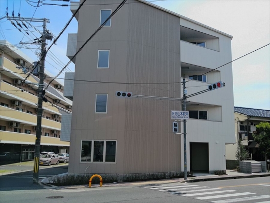山本　旧176　交差点角地　新築テナント　１Ｆ　貸店舗