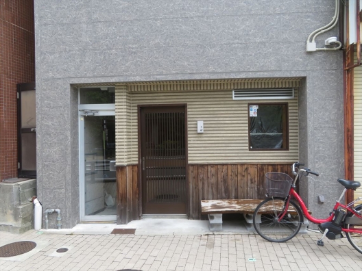 鈴蘭台　駅前の好立地　１Ｆ　創作料理店　居抜き店舗