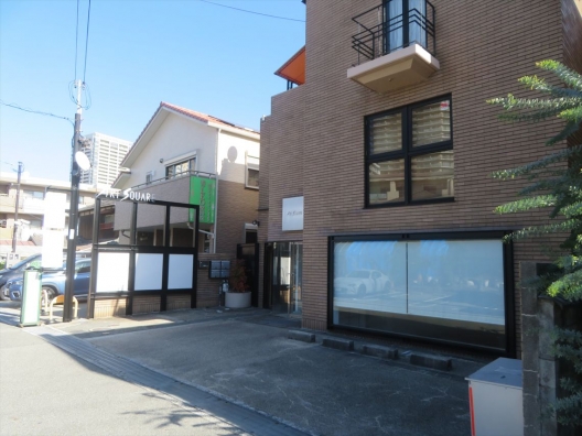 宝塚南口　駅近　元アフタースクール　１Ｆ　貸店舗・事務所
