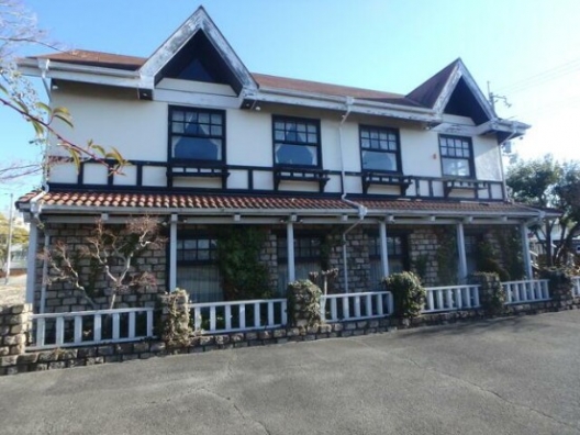 加古川駅北　のどかな立地　広い駐車場付　喫茶店　居抜き店舗