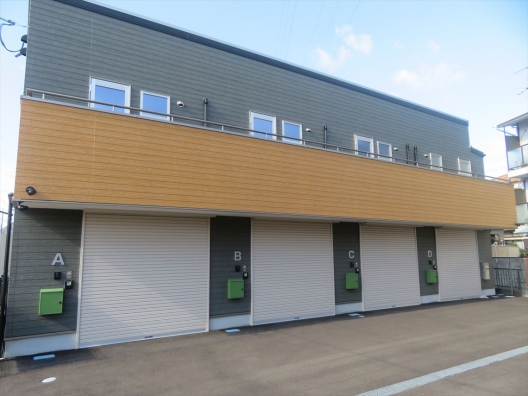 小林　新築　倉庫・車庫付　事務所