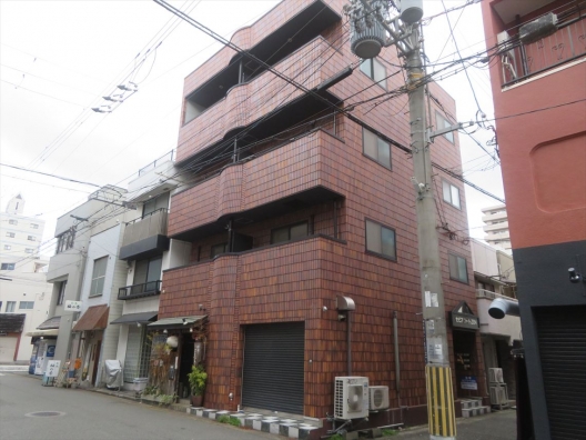 板宿　駅近　スケルトン（元ＢＡＲ）　１Ｆ　貸店舗