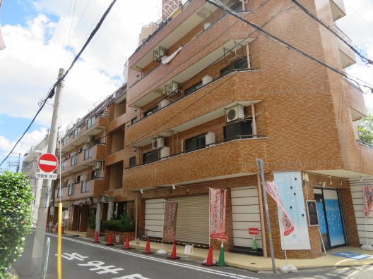 新開地　北西角地　１Ｆ　エステサロン　居抜き店舗