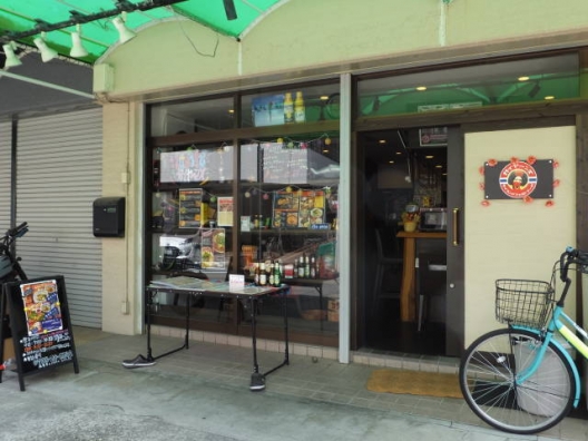 鳴尾　大きなテントが目印　1Ｆ　タイ料理店　居抜き店舗