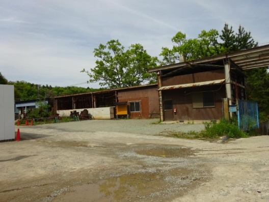 川西清和台　39坪　貸倉庫