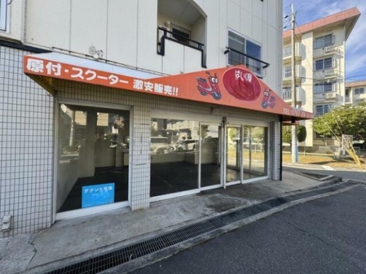 宝塚安倉　いちょう筋沿い　北西角地　元バイクショップ