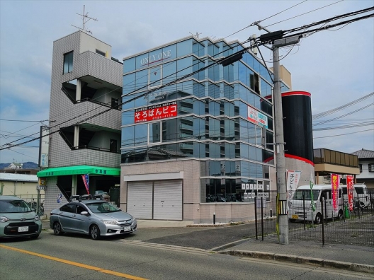 川西能勢口　市役所の並び　元営業所　事務所仕様