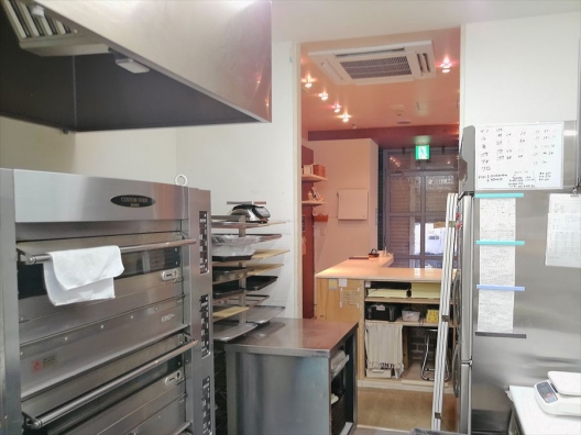 元町　トアロード近く　什器備品売却案件　パン屋　居抜き店舗