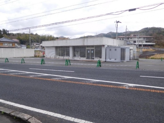 綾部市　渕垣　国道27号　元コンビニ　貸店舗