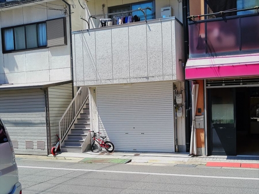 西代　間口良好　元青果店　１Ｆ　貸店舗