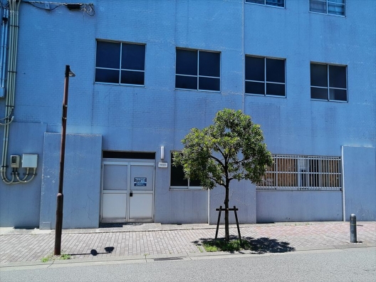 板宿　県道21号　１Ｆ・２Ｆ　67坪　貸倉庫・作業場